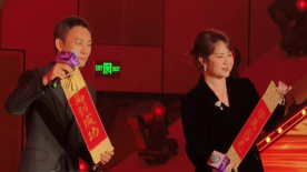 美女被草出白浆
